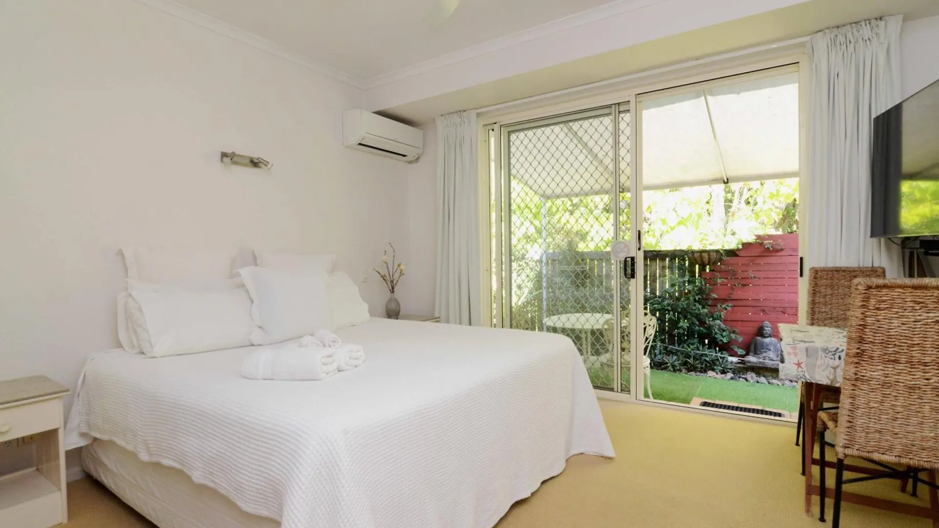 Howie'S Place Noosa Noosaville
